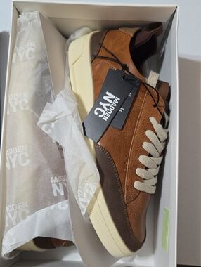 Men’s Madden NYC Brown Low-Top Sneakers